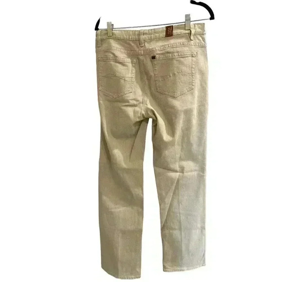 Aura From Women at Wrangler Short Rise Tan Jeans, Size 8P Tall, Pre-Owned - Picture 8 of 12